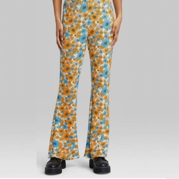 wild fable Pants - Wild Fable Yellow Floral Daisies Boho Knit Flare Leg Pants, Size XXL NWT